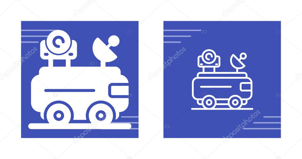 Van an antenna outline vector icon. Thin line black van an antenna icon, flat vector simple element illustration from editable mechanicians concept isolated stroke on white background