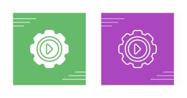 Çizilmiş dişli simgelerini oyun sembolleriyle gösteren iki renkli kare