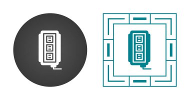 Geometrik çerçeveler içinde pikselleştirilmiş konuşma balonu simgeleri