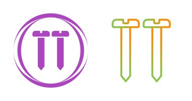 Beyaz arkaplanda izole edilmiş çivi simgeleri