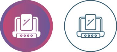 Akıllı telefon simgeleri beyaz arkaplanda dizüstü bilgisayarlarda