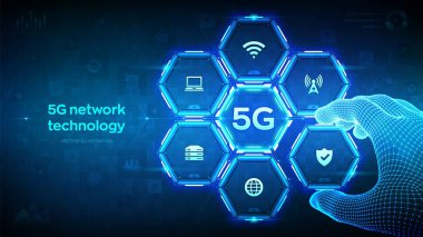 5G ağ kablosuz sistem teknolojisi kavramı. Akıllı şehir. IOT. 5G mobil internet kablosuz bağlantısı. Tel çerçeveli el, 5G 'yi görselleştiren bir bileşime bir element yerleştirir. Vektör illüstrasyonu