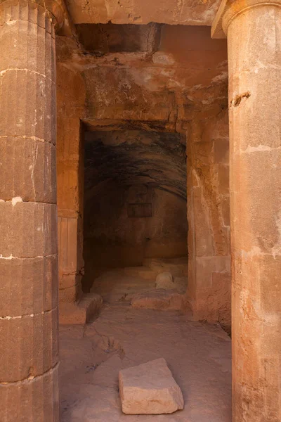 Tomb Kings Unesco World Heritage Site Ancient Burial Chamber Paphos lizenzfreie Stockfotos