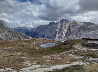Tre Cime di Lavaredo 'nun hava panoramik görüntüsü