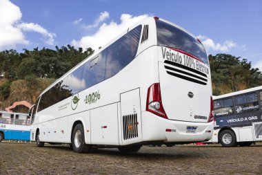 Otobüs aracı Marcopolo Viaggio G7 1050 BYD D9F, Brezilya 'nın Campinas kentinde düzenlenen ve Brezilya' nın Brezilya 'da gerçekleştirilen Brasil Festivali' nin Ninetenth Edition 2023 sayısında sergilenmektedir..