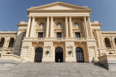 Museu do Ipiranga, Brezilya 'nın Sao Paulo Üniversitesi' nin bir parçası olan Paulista Müzesi 'nin ana binasıdır..