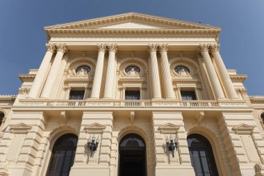 Museu do Ipiranga, Brezilya 'nın Sao Paulo Üniversitesi' nin bir parçası olan Paulista Müzesi 'nin ana binasıdır..