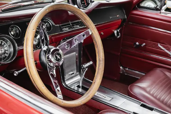 stock image Interior view of a 1967 Ford Mustang on display at the monthly meeting of vintage cars in the city of Londrina, Brazil.