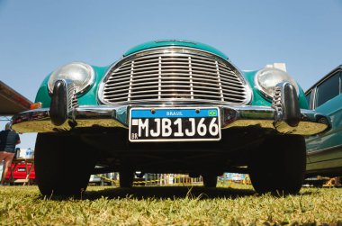 1966 DKW Belcar Vemag otomobil sergisi Güney Brezilya 'daki Londrina kentindeki Üçüncü Belediye Antik Otomobil Günü' nde açıldı..