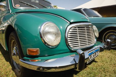 1966 DKW Belcar Vemag otomobil sergisi Güney Brezilya 'daki Londrina kentindeki Üçüncü Belediye Antik Otomobil Günü' nde açıldı..