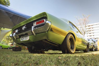 1974 Ford Maverick GT, Brezilya 'nın Londrina kentindeki Üçüncü Antik Otomobil Günü' nde sergileniyor..