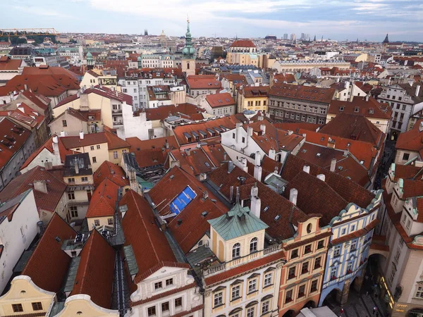 Prag 'ın eski şehri Czec' in hava manzarası