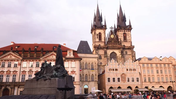 Old Town Prague Czec Jan Hus Statue Church Our Lady — Stock Photo, Image
