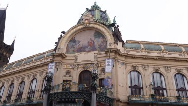Prag Belediyesi Czec - Sanat nuveau tarzıyla dekoratif bir bina