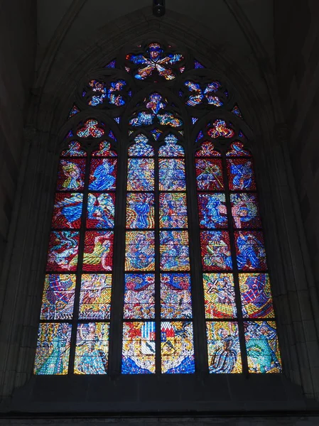 Sebuah Jendela Kaca Patri Dari Katedral Suci Vitus Praha Republik Stok Foto