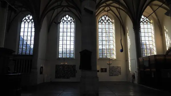 Wnętrze Kościoła Alkmaar Holandia Grote Lub Sint Laurenskerk — Zdjęcie stockowe
