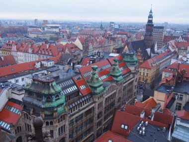 Wroclaw 'ın eski kasabasının kuş bakışı görüntüsü.
