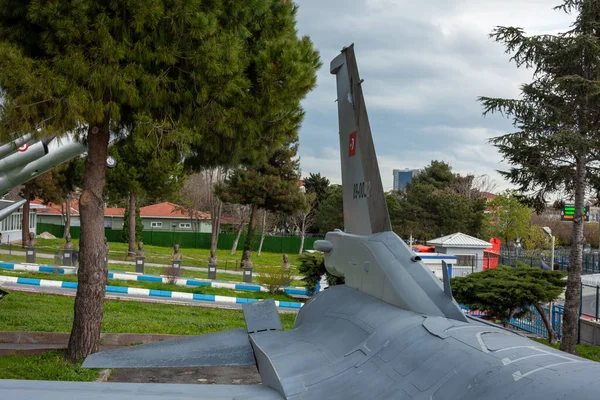 Estambul Yesilkoy Turquía 2023 Avión Falcon Fighter Jet Supersónico Avión — Foto de Stock