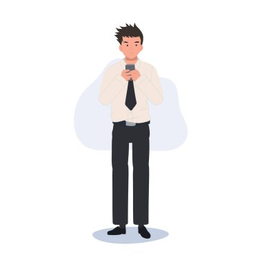 Tayland Üniversitesi Üniformalı Öğrencisi Smartphone 'da Mesajlaşıyor, Telefonla Mesajlaşıyor