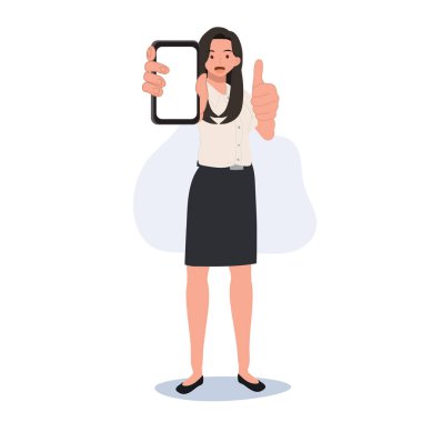 Tayland Üniversitesi Üniformalı Öğrencisi Akıllı Telefon ve Başparmağıyla Başarı