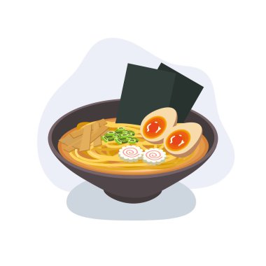 Japon ramen kasesi erişte çorbası kaynamış yumurta bambu deniz yosunu ve narutomaki pişirir.