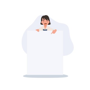 Tayland üniformalı ilkokul öğrencisi Asyalı çocuk elinde boş tahtayla