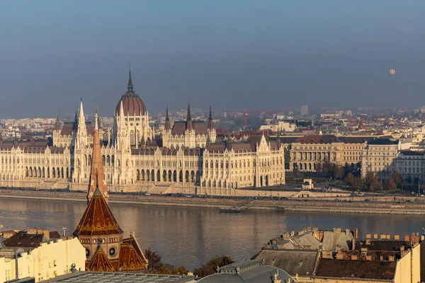 Budapest Ungheria Veduta Dell Edificio Del Parlamento Dalla Chiesa Mattia — Foto Stock