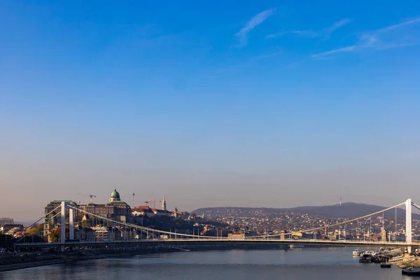 Budapest Ungern Elisabeth Bron Över Donau Och Skyline — Stockfoto