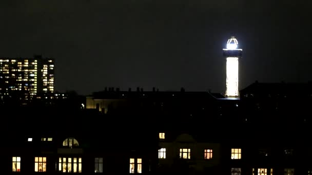 Kopenhagen Dänemark Der Markante Zooturm Wird Nachts Beleuchtet — Stockvideo