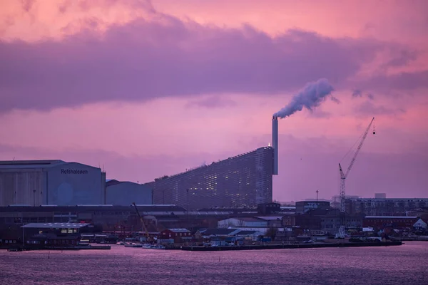 Koppenhága Dánia Copenhill Ipari Erőműből Sídombról Áradó Gőz — Stock Fotó