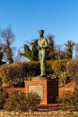 Solomons, Maryland ,USA A statue of a soldier commemoration the WWII US Naval Amphibious base, from 2007.