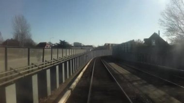 Kopenhag, Danimarka Sürücüsüz Kopenhag Metro açık havada hareket ediyor. 
