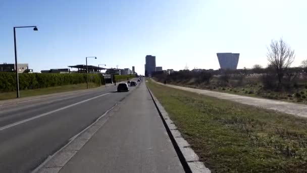 Kopenhagen Dänemark Ein Fahrrad Fährt Auf Einer Straße Bezirk Amager — Stockvideo