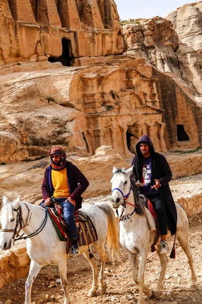 Petra Jordanië Bedoeïenen Gidsen Paard Het Park — Stockfoto