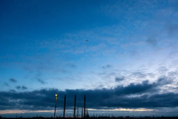Copenhaga Dinamarca Avião Jacto Passageiros Descola Aeroporto Kastrup — Fotografia de Stock