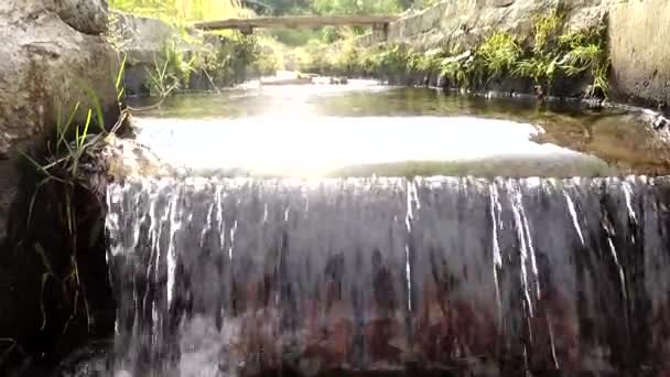 Jatiluwi Bali Indonésie Malý Potok Teče Podél Rýžových Teras Jatiluwi — Stock video
