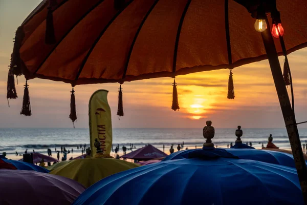 Seminyak Bali Indonesien Der Geschäftige Und Wimmelnde Seminyak Strand Späteren — Stockfoto