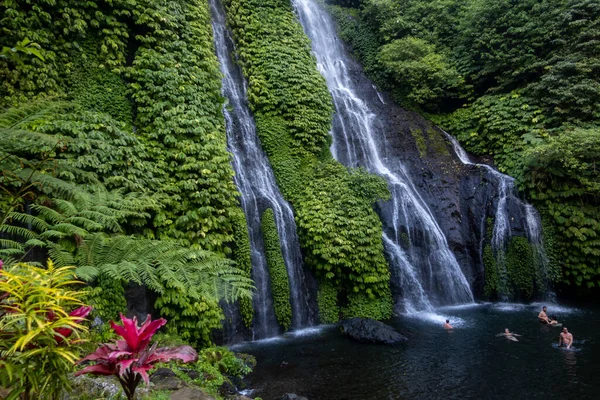 Banyumala Waterfall Bali Indonesia Waterfall Cascading Cliff People Bathing — Stock Photo, Image