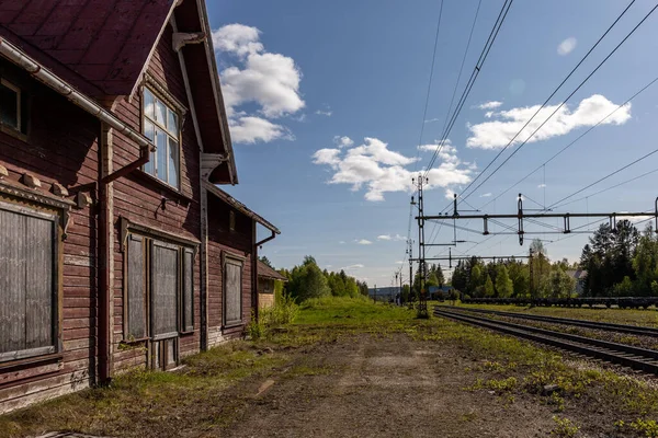 Astrask Zweden Een Oud Verlaten Dichtgetimmerd Spoorwegstation Het Zweedse Bos — Stockfoto