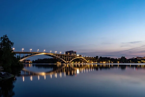 Stockholm Suède Une Vue Sur Pont Occidental Vasterbron Nuit Été — Photo