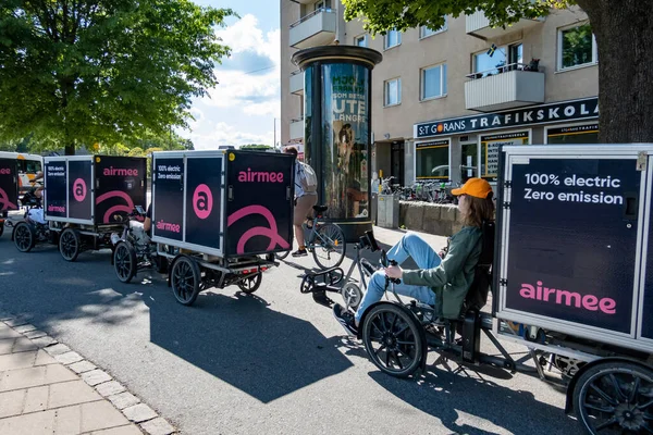 Stoccolma Svezia Luglio 2023 Carri Delle Consegne Delle Biciclette Sono — Foto Stock