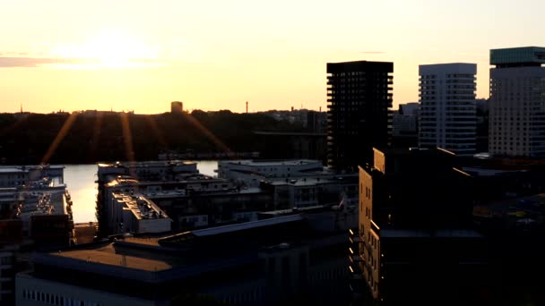Stockholm Sveç Şafak Vakti Modern Liljeholmskajen Bölgesi Manzarası — Stok video