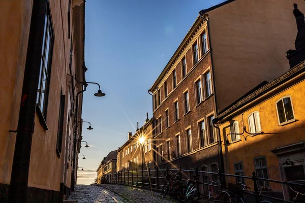 瑞典斯德哥尔摩索德马尔姆的Brannkyrkagatan街 — 图库照片