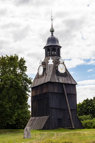 Grillby Σουηδία Καμπαναριό Ωρολογιακός Πύργος Στην Εκκλησία Villberga Villberga Kyrka — Φωτογραφία Αρχείου