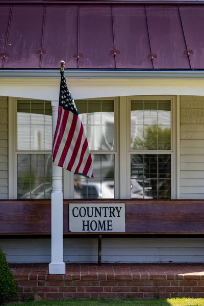 Solomons Maryland Usa Front Porch Usa Flag Sign Saying Country — Stock Photo, Image