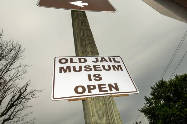 Leonartown Maryland Αυγούστου 2023 Μια Πινακίδα Για Παλιό Μουσείο Φυλακών — Φωτογραφία Αρχείου