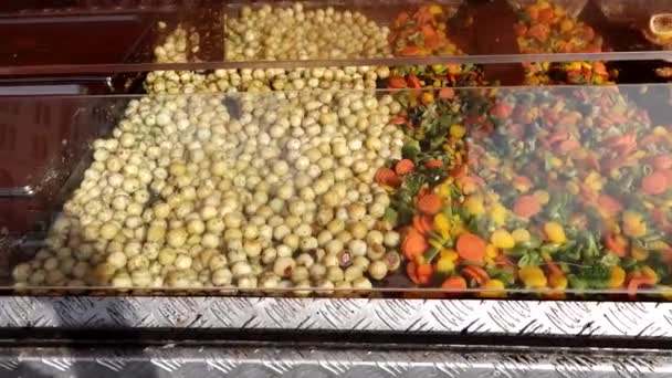 Helsinki Finland Display Fried Potatoes Vegetables Fish Outdoor Market — Stock Video