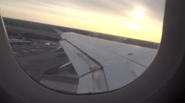 Helsinki, Finlandiya Helsinki Havaalanına bir uçak indi..  