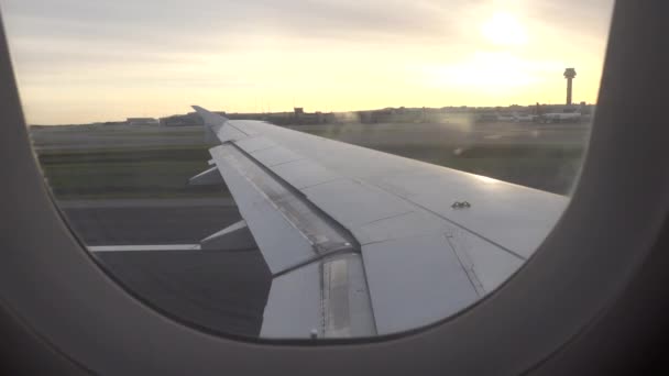 Stockholm Suède Une Aile Avion Avion Ligne Sur Tarmac Aéroport — Video