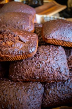 Piç, İsveç zanaatkar ekmeği yıllık sonbahar pazarı için satılıyor..